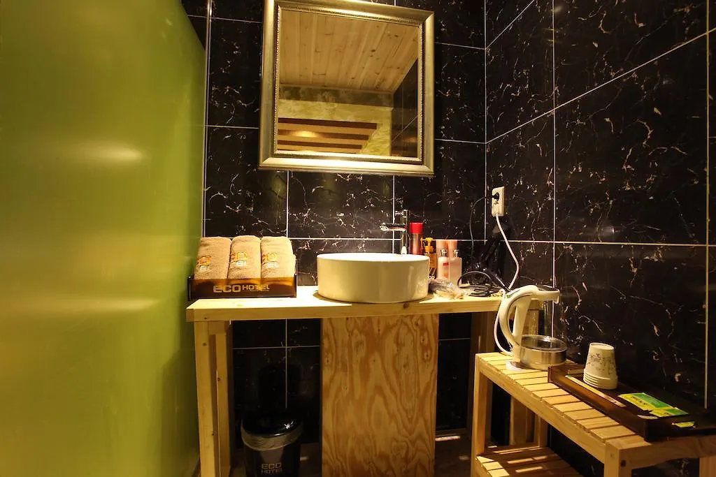 Eco Hotel Gimpo 2*,